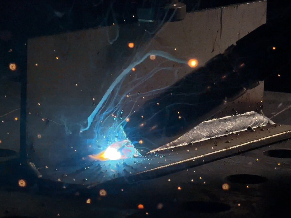 Обзор сварочного полуавтомата ПТК HANKER MIG 200 SYN LCD H55